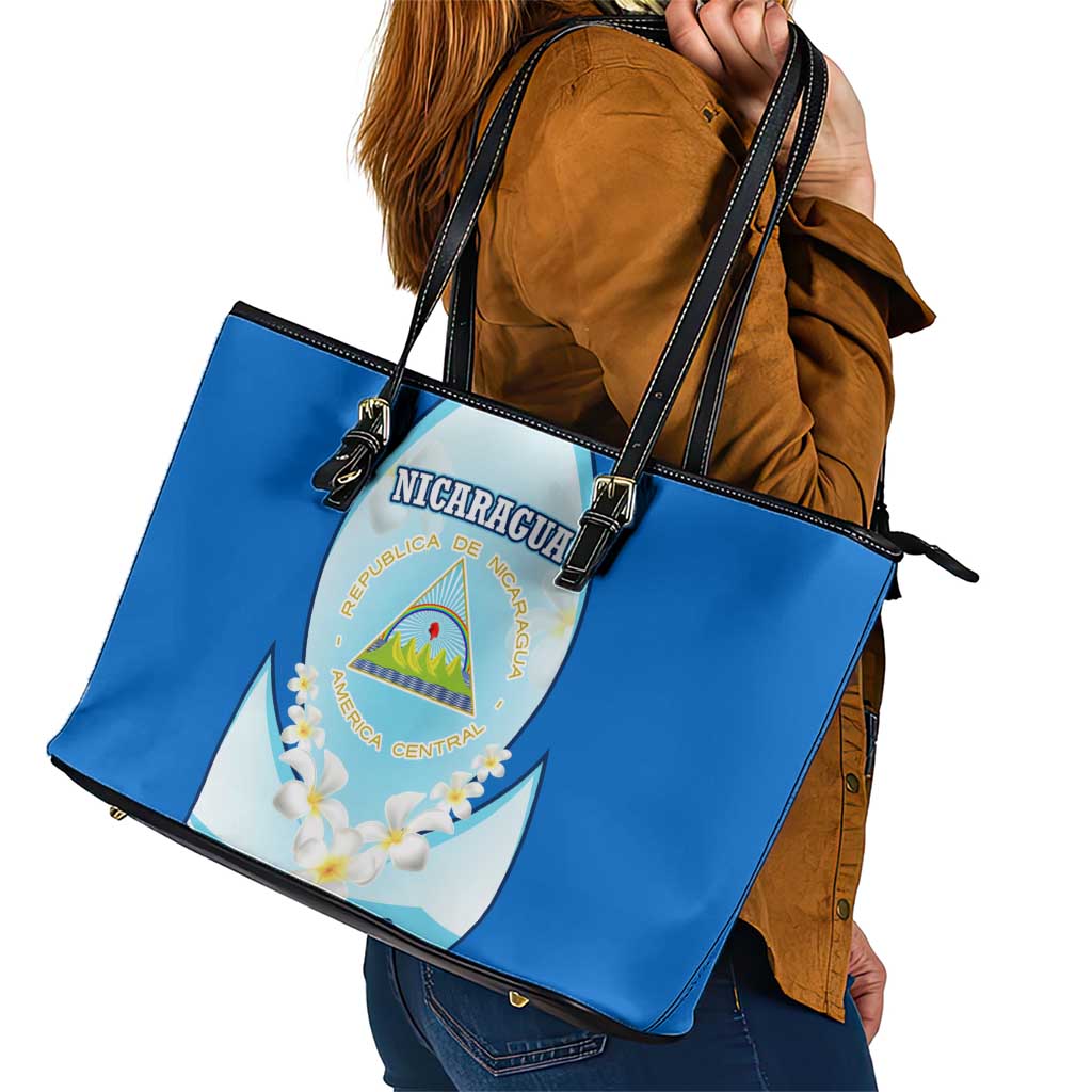 Nicaragua National Emblem Leather Tote Bag with White Flor de Sacuanjoche and Blue Gradient Design - Wonder Print Shop
