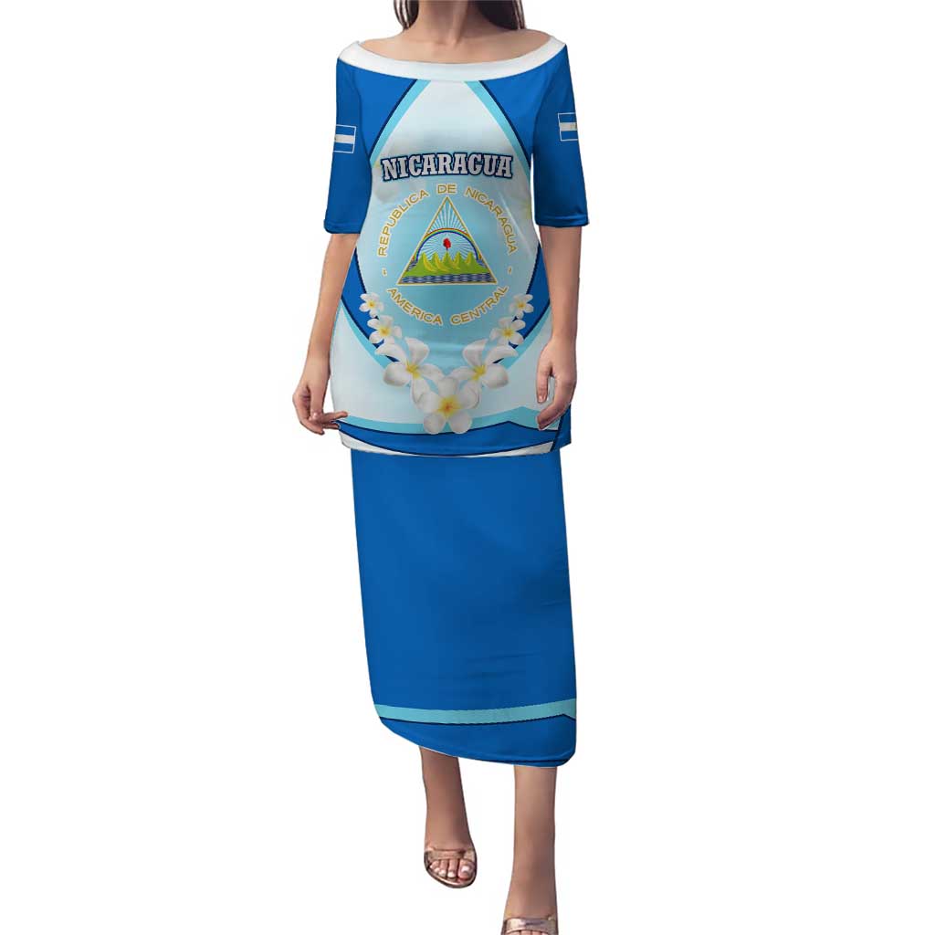 Nicaragua National Emblem Puletasi with White Flor de Sacuanjoche and Blue Gradient Design - Wonder Print Shop