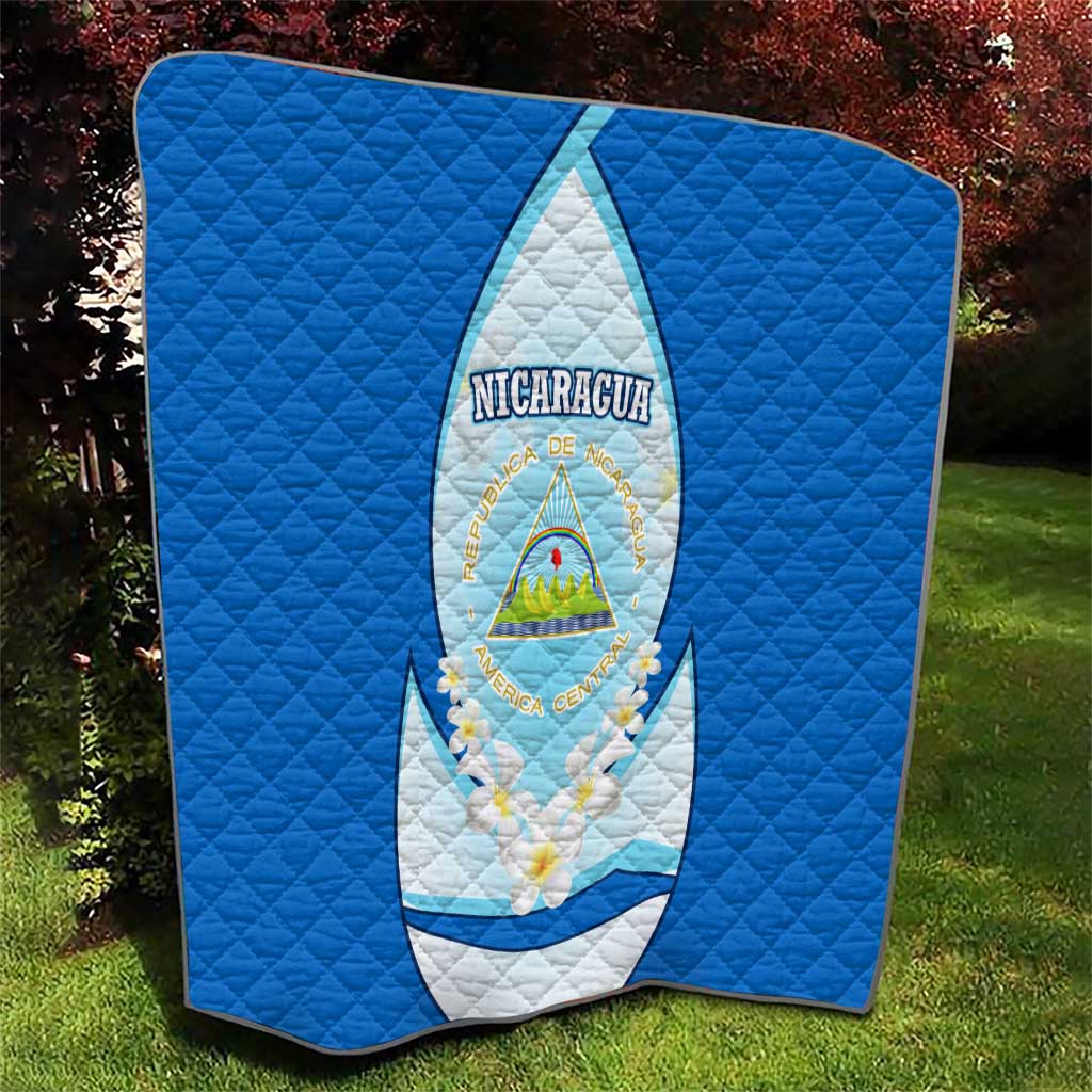 Nicaragua National Emblem Quilt with White Flor de Sacuanjoche and Blue Gradient Design - Wonder Print Shop