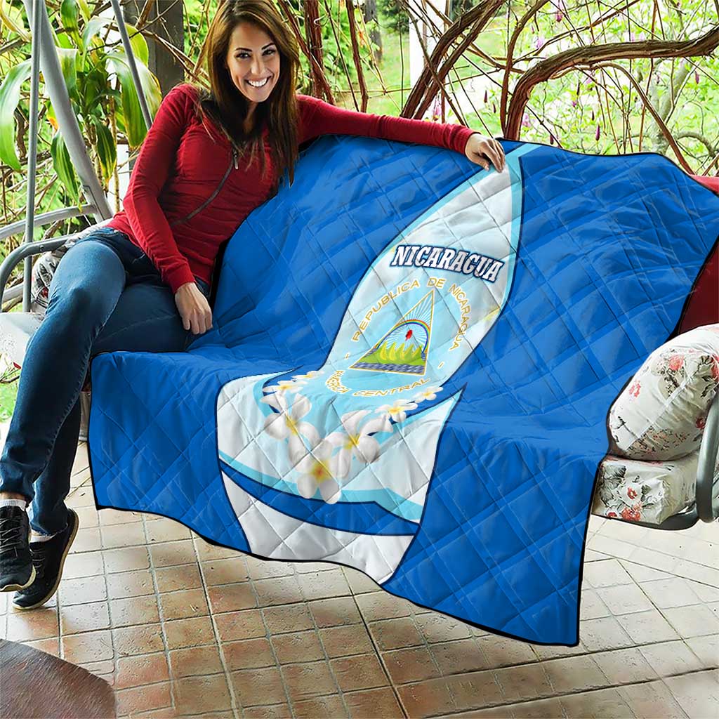 Nicaragua National Emblem Quilt with White Flor de Sacuanjoche and Blue Gradient Design - Wonder Print Shop