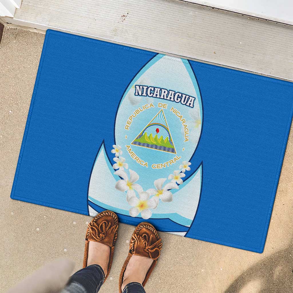 Nicaragua National Emblem Rubber Doormat with White Flor de Sacuanjoche and Blue Gradient Design - Wonder Print Shop