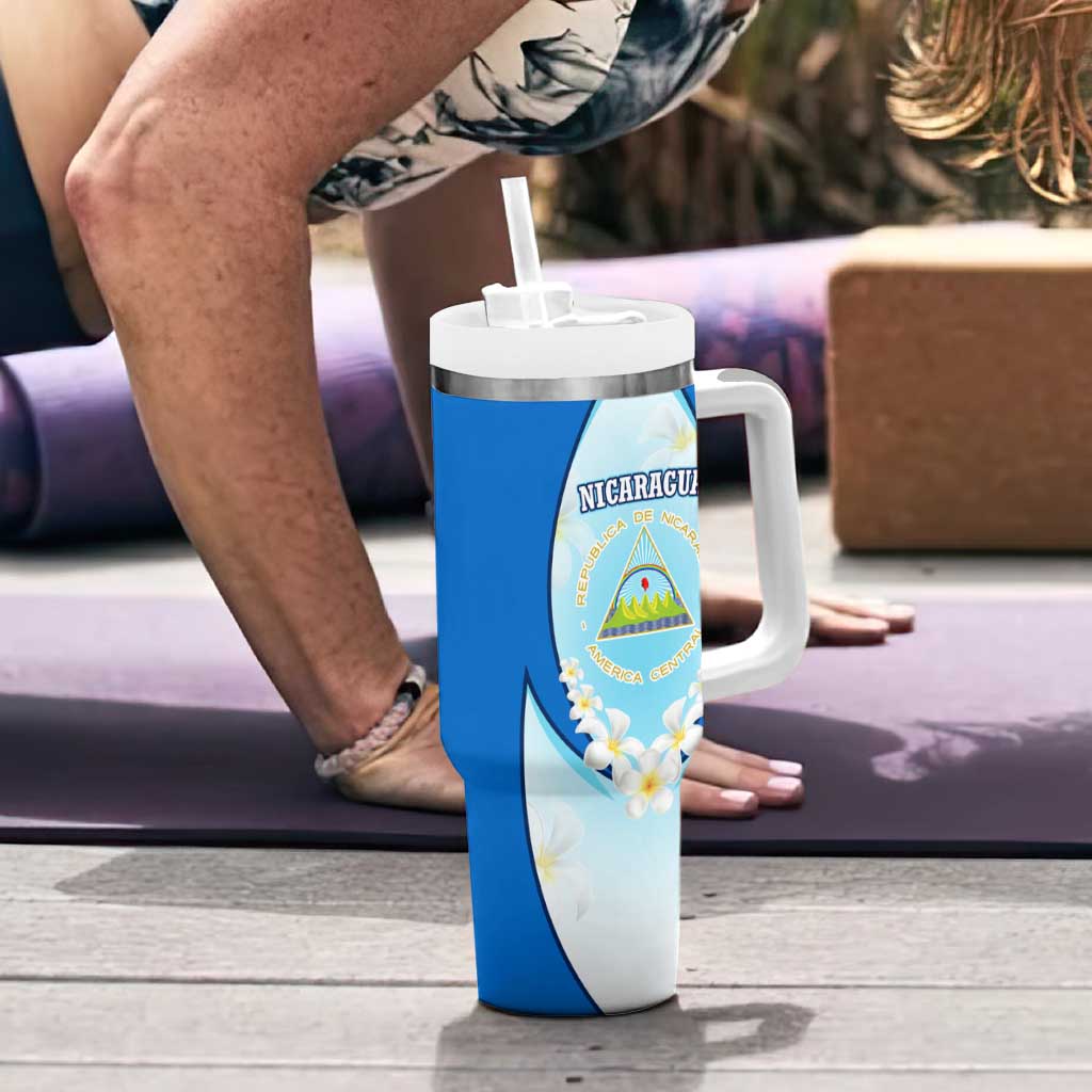 Nicaragua National Emblem Tumbler With Handle with White Flor de Sacuanjoche and Blue Gradient Design - Wonder Print Shop