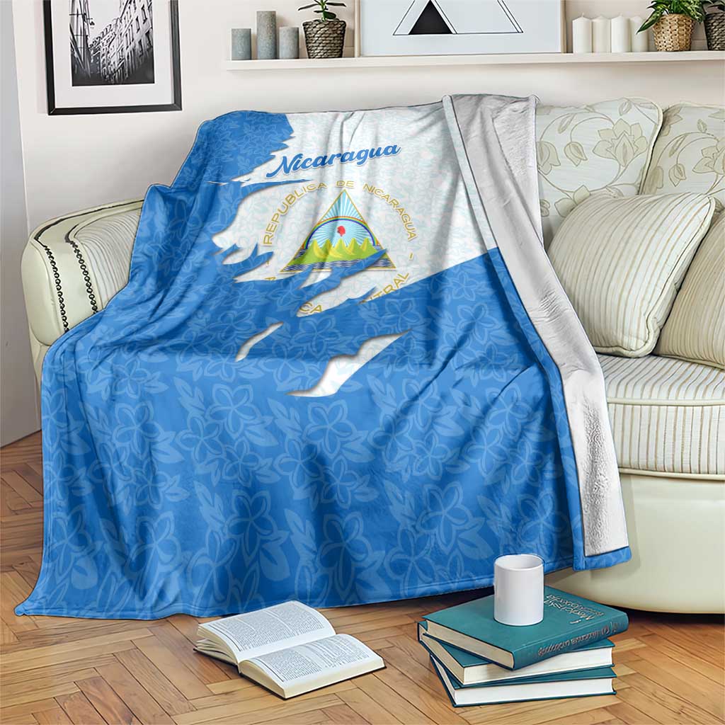 Nicaragua Flag Ripped Effect Blanket with National Emblem and Floral Pattern Design - Wonder Print Shop