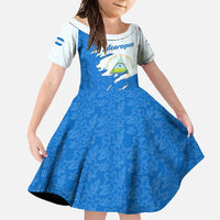 Nicaragua Flag Ripped Effect Family Matching Off Shoulder Maxi Dress and Hawaiian Shirt with National Emblem and Floral Pattern Design - Wonder Print Shop