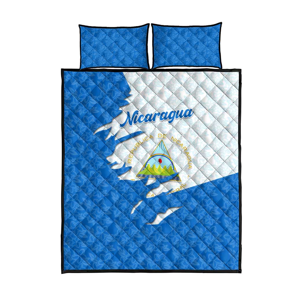 Nicaragua Flag Ripped Effect Quilt Bed Set with National Emblem and Floral Pattern Design - Wonder Print Shop