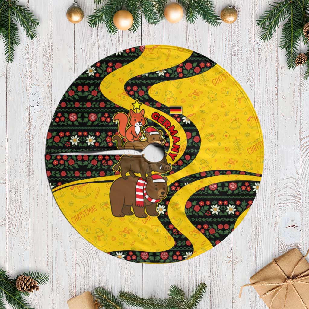 Germany Christmas Tree Skirt with Bear Boar Otter Squirrel and Holiday Pattern Design - Wonder Print Shop