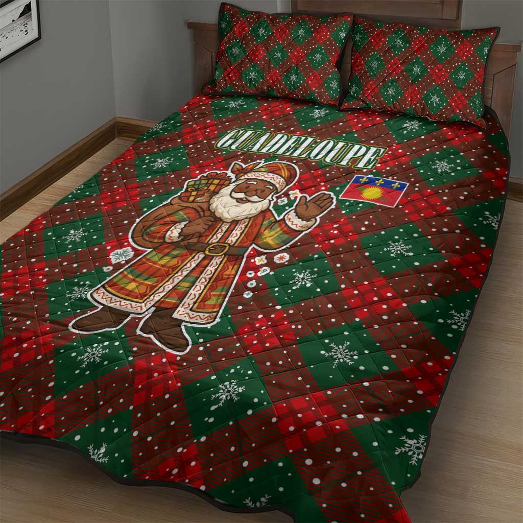 Guadeloupe Christmas Quilt Bed Set with Green-Red Plaid Design, Island Map, and Traditional Santa Motif - Wonder Print Shop