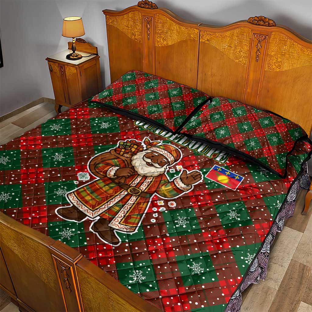 Guadeloupe Christmas Quilt Bed Set with Green-Red Plaid Design, Island Map, and Traditional Santa Motif - Wonder Print Shop