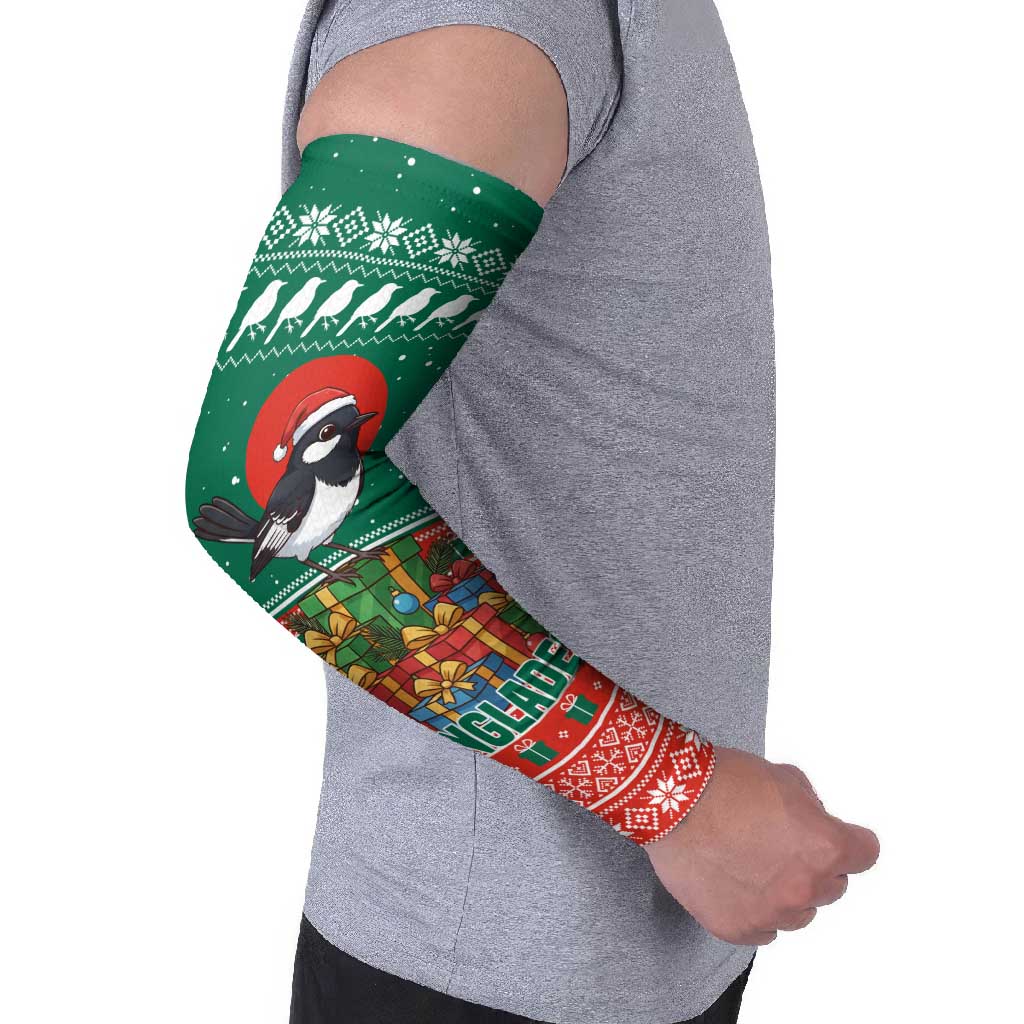 Bangladesh Christmas Arm Sleeves with Black-Capped Bird Gift Stack and Green Red Snowflake Pattern - Wonder Print Shop