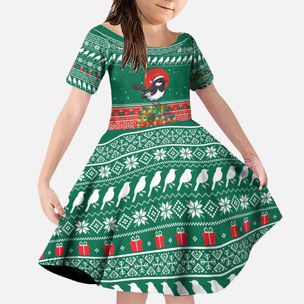 Bangladesh Christmas Family Matching Off Shoulder Maxi Dress and Hawaiian Shirt with Black-Capped Bird Gift Stack and Green Red Snowflake Pattern - Wonder Print Shop