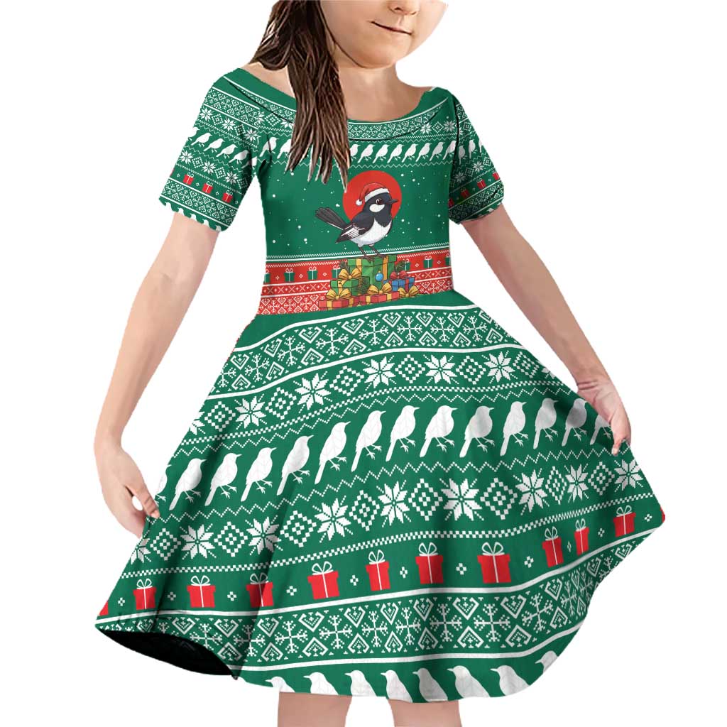 Bangladesh Christmas Family Matching Off Shoulder Short Dress and Hawaiian Shirt with Black-Capped Bird Gift Stack and Green Red Snowflake Pattern - Wonder Print Shop