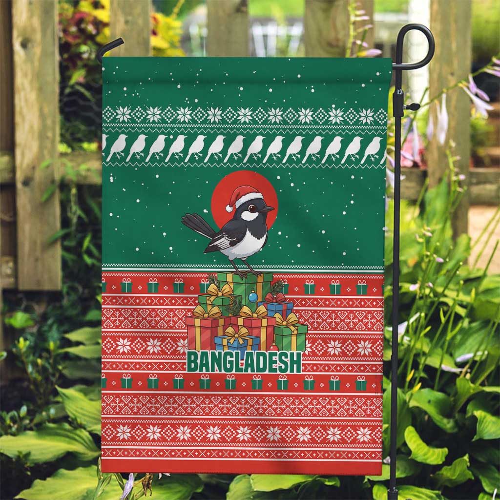 Bangladesh Christmas Garden Flag with Black-Capped Bird Gift Stack and Green Red Snowflake Pattern - Wonder Print Shop