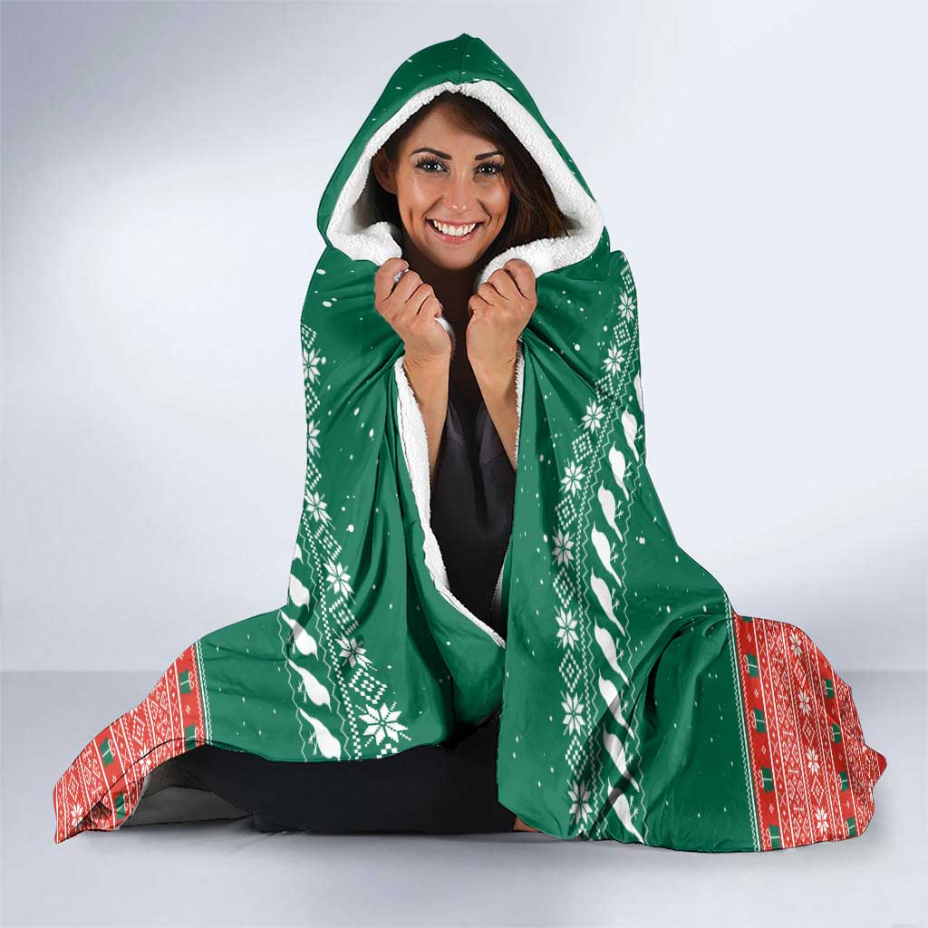 Bangladesh Christmas Hooded Blanket with Black-Capped Bird Gift Stack and Green Red Snowflake Pattern - Wonder Print Shop