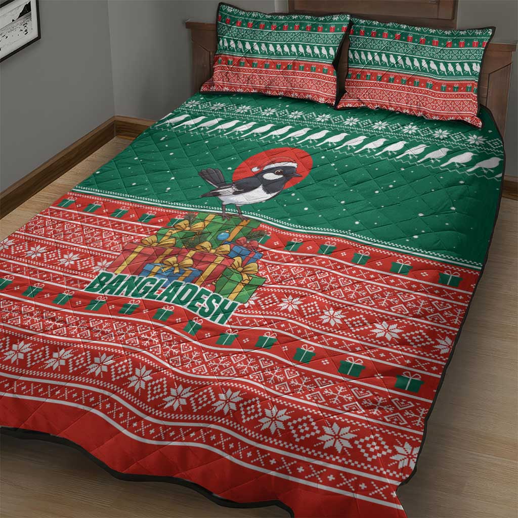 Bangladesh Christmas Quilt Bed Set with Black-Capped Bird Gift Stack and Green Red Snowflake Pattern - Wonder Print Shop