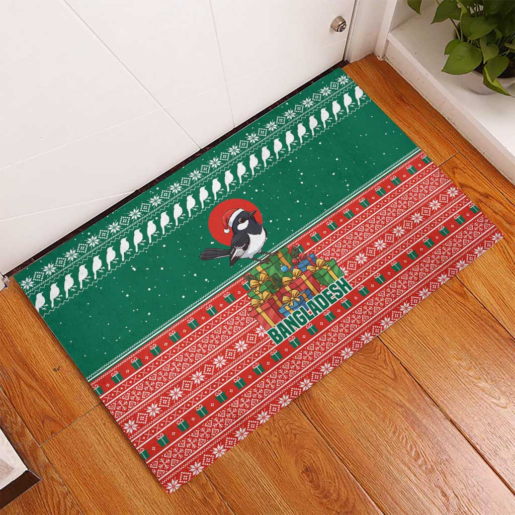 Bangladesh Christmas Rubber Doormat with Black-Capped Bird Gift Stack and Green Red Snowflake Pattern - Wonder Print Shop