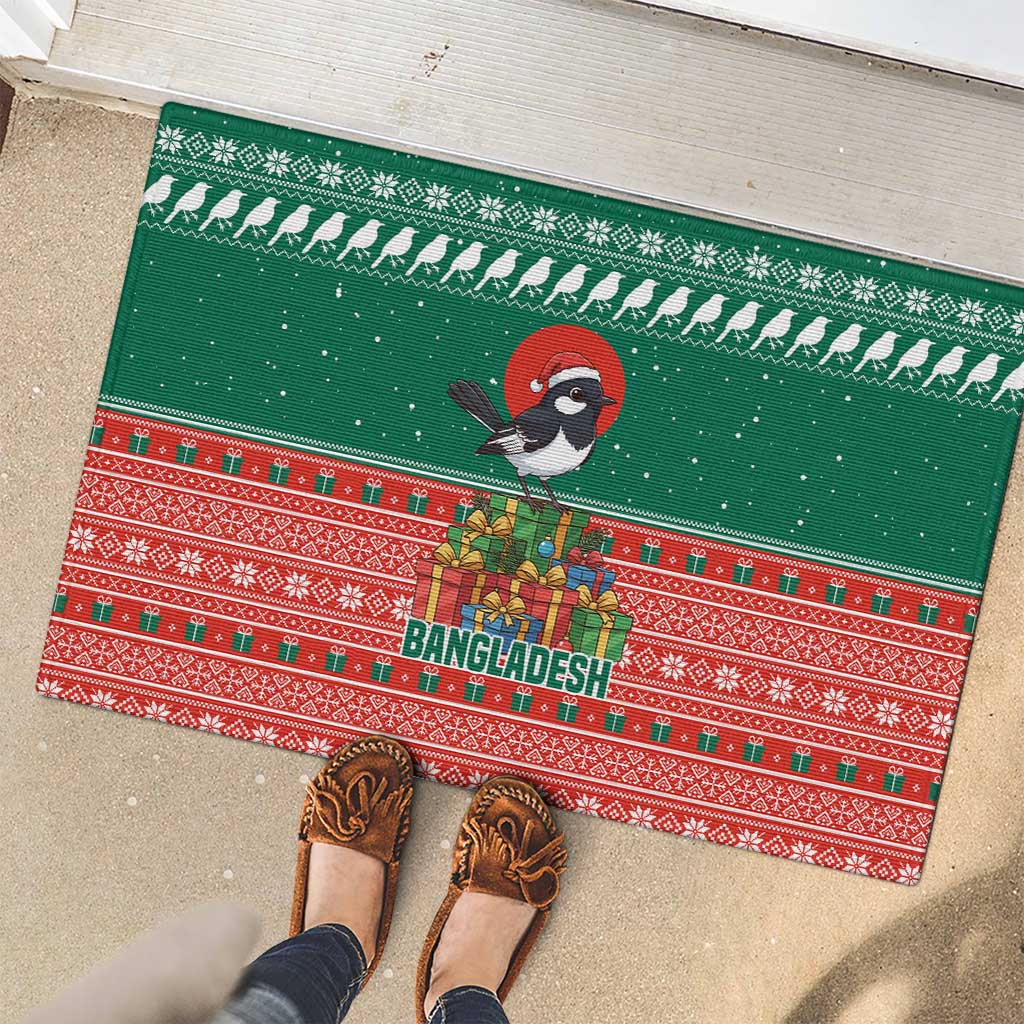 Bangladesh Christmas Rubber Doormat with Black-Capped Bird Gift Stack and Green Red Snowflake Pattern - Wonder Print Shop