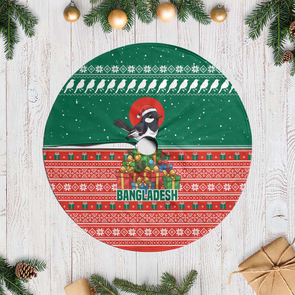 Bangladesh Christmas Tree Skirt with Black-Capped Bird Gift Stack and Green Red Snowflake Pattern - Wonder Print Shop
