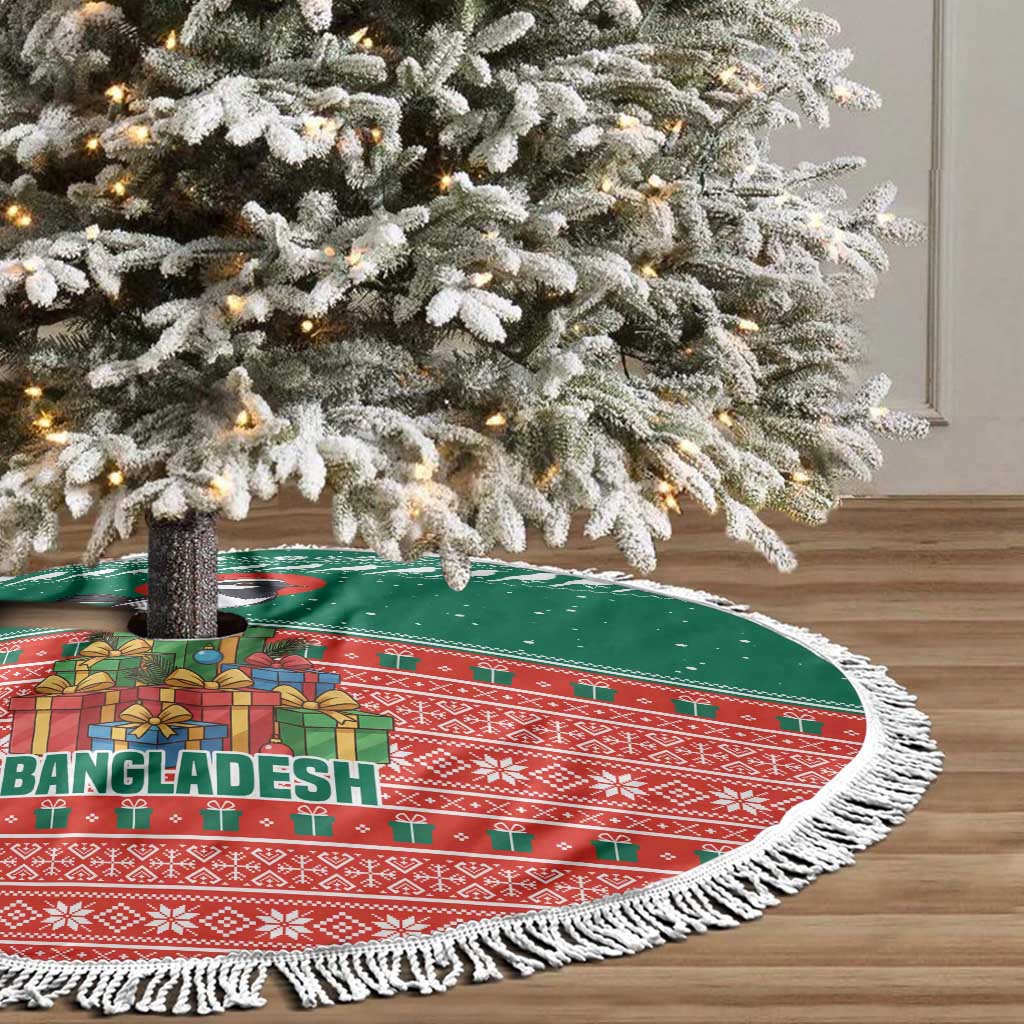 Bangladesh Christmas Tree Skirt with Black-Capped Bird Gift Stack and Green Red Snowflake Pattern - Wonder Print Shop