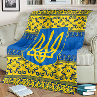 Ukraine Heritage Pride – Vyshyvanka Pattern Blanket with National Symbol in Blue & Yellow
