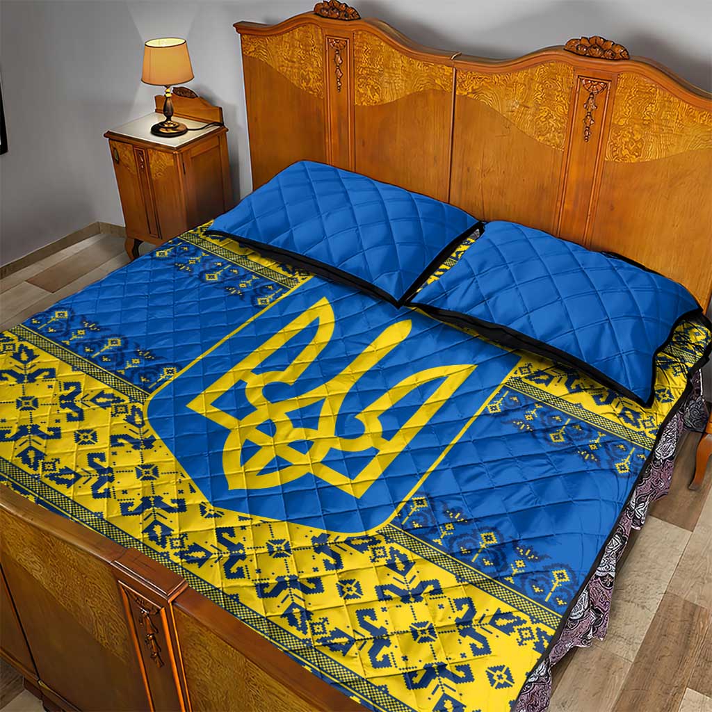 Ukraine Heritage Pride – Vyshyvanka Pattern Quilt Bed Set with National Symbol in Blue & Yellow