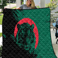 Bangladesh Bengal Tiger Quilt with National Flag and Emblem Design