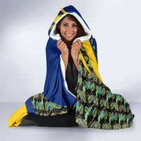 Saint Vincent and the Grenadines Iguana Hooded Blanket with Tropical Leaf Pattern and National Flag - Wonder Print Shop