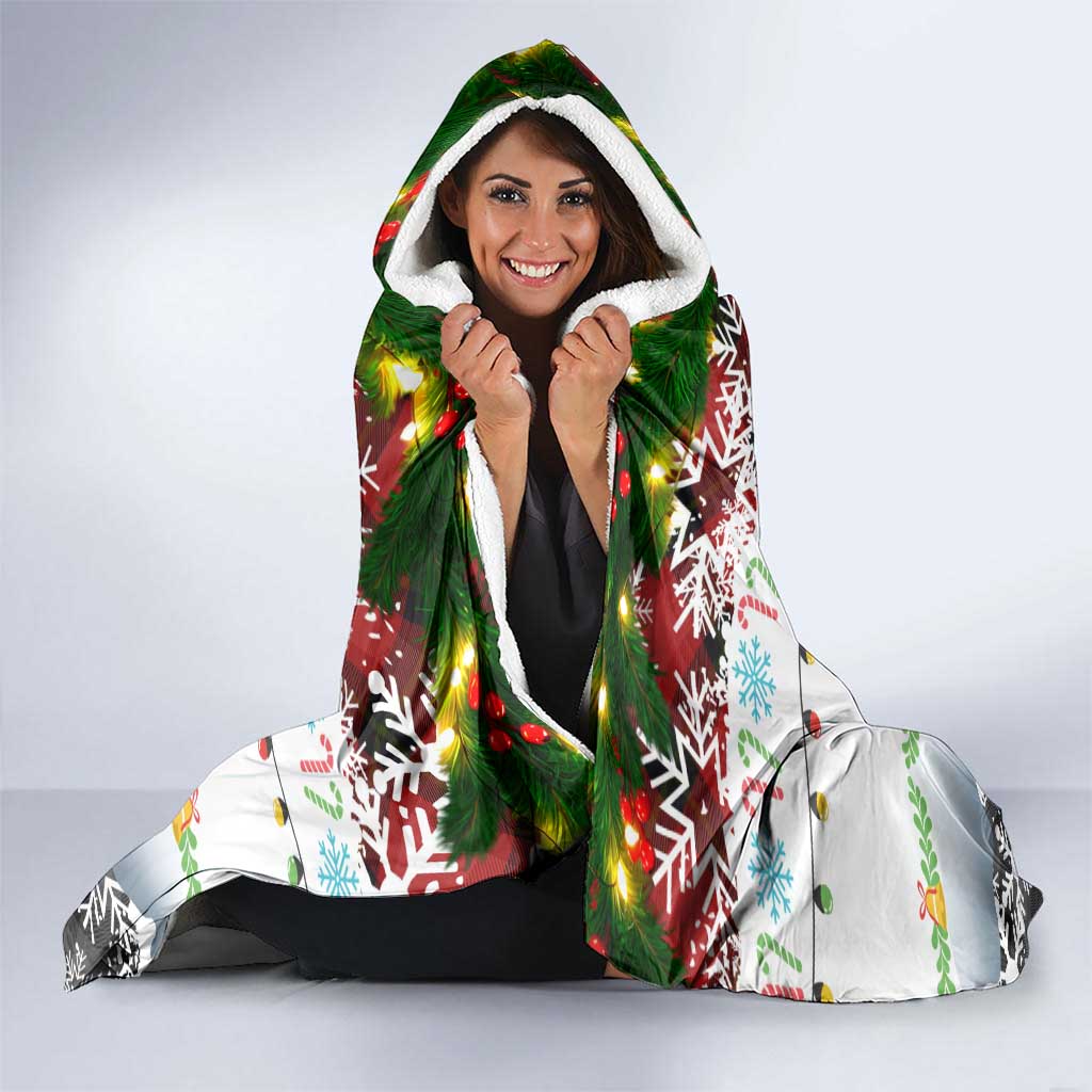Iraq Christmas Hooded Blanket with Santa Carrying Gift Bag Flag Garland and Snowflake Plaid Pattern - Wonder Print Shop