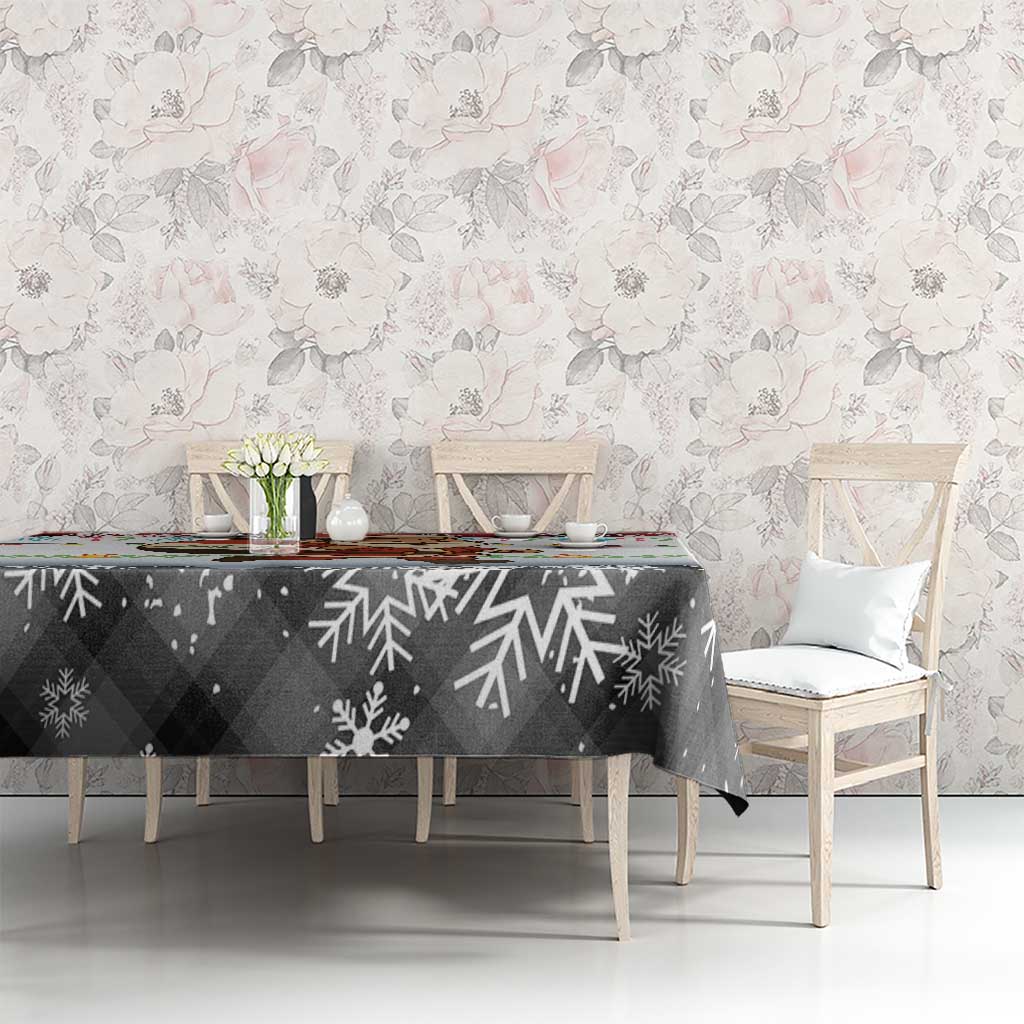 Iraq Christmas Tablecloth with Santa Carrying Gift Bag Flag Garland and Snowflake Plaid Pattern - Wonder Print Shop