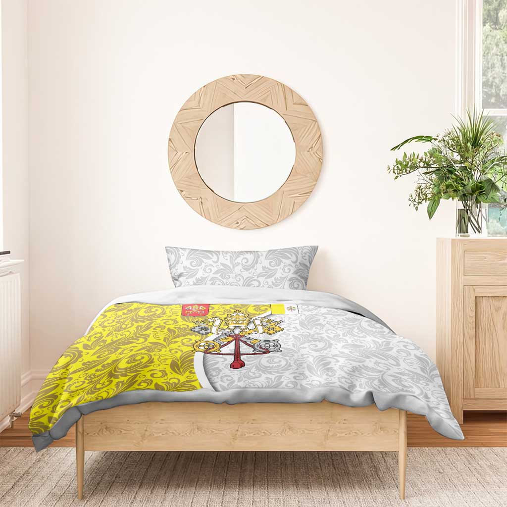 Vatican City Bedding Set Papal Keys & Tiara Emblem with Gold Baroque Pattern