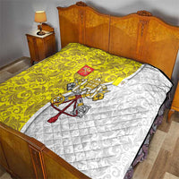 Vatican City Quilt Papal Keys & Tiara Emblem with Gold Baroque Pattern
