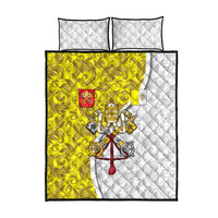 Vatican City Quilt Bed Set Papal Keys & Tiara Emblem with Gold Baroque Pattern