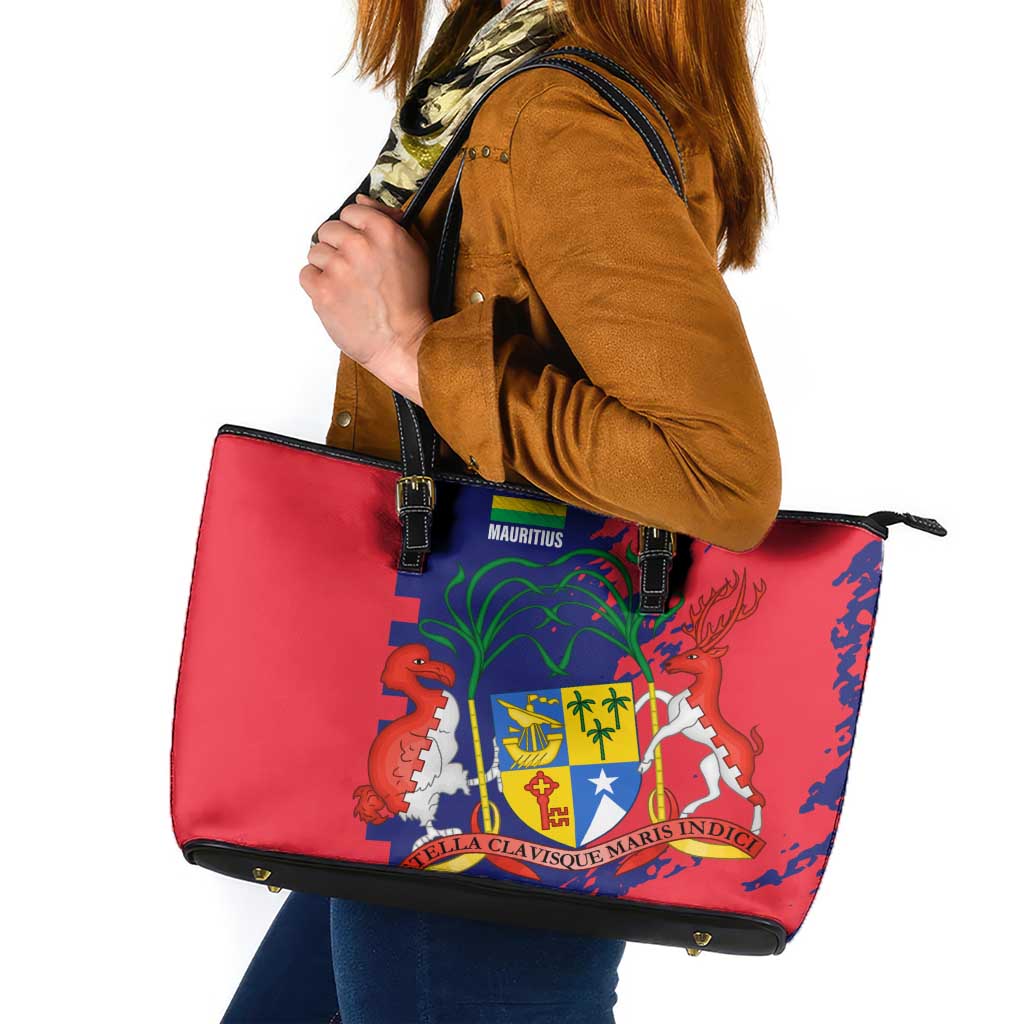 Mauritius Leather Tote Bag National Emblem Integrated with Country's Shape – Symbolic Design