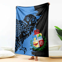 Aruba's Mascot Blanket Blended with National Flag Details – Symbolic Design