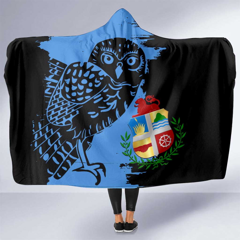Aruba's Mascot Hooded Blanket Blended with National Flag Details – Symbolic Design