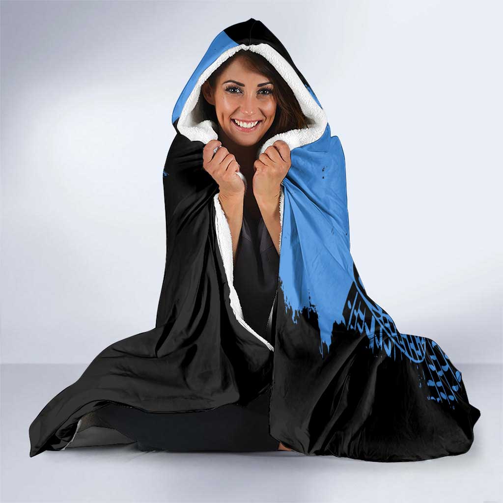 Aruba's Mascot Hooded Blanket Blended with National Flag Details – Symbolic Design
