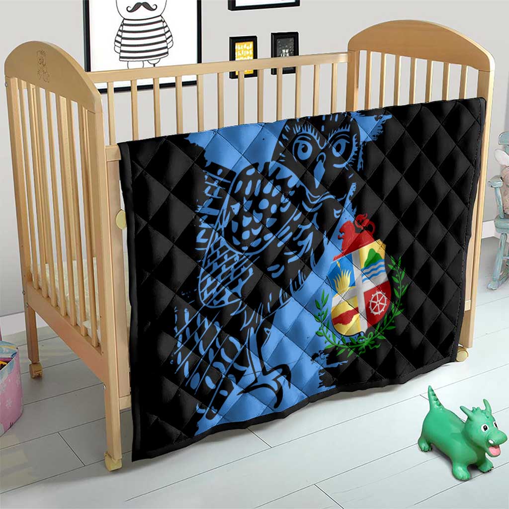 Aruba's Mascot Quilt Blended with National Flag Details – Symbolic Design