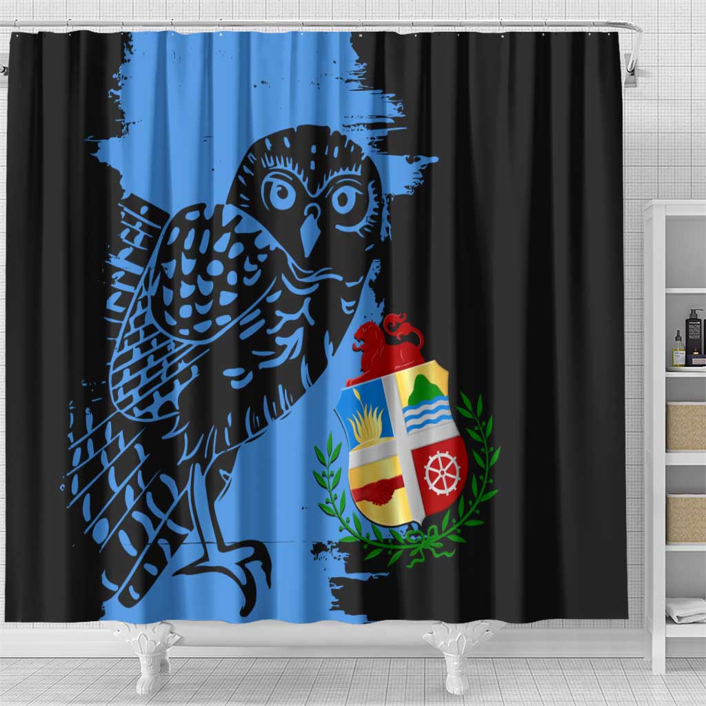 Aruba's Mascot Shower Curtain Blended with National Flag Details – Symbolic Design