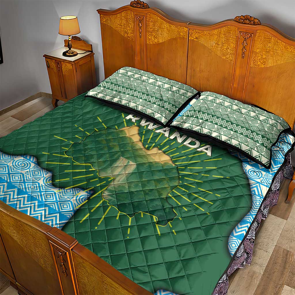 Rwanda Quilt Bed Set with Green Nature Map Waterfall Sunburst Spirit