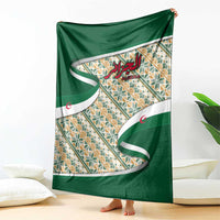 Algeria Blanket with Arabic Calligraphy and Traditional Pattern Design