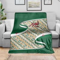 Algeria Blanket with Arabic Calligraphy and Traditional Pattern Design