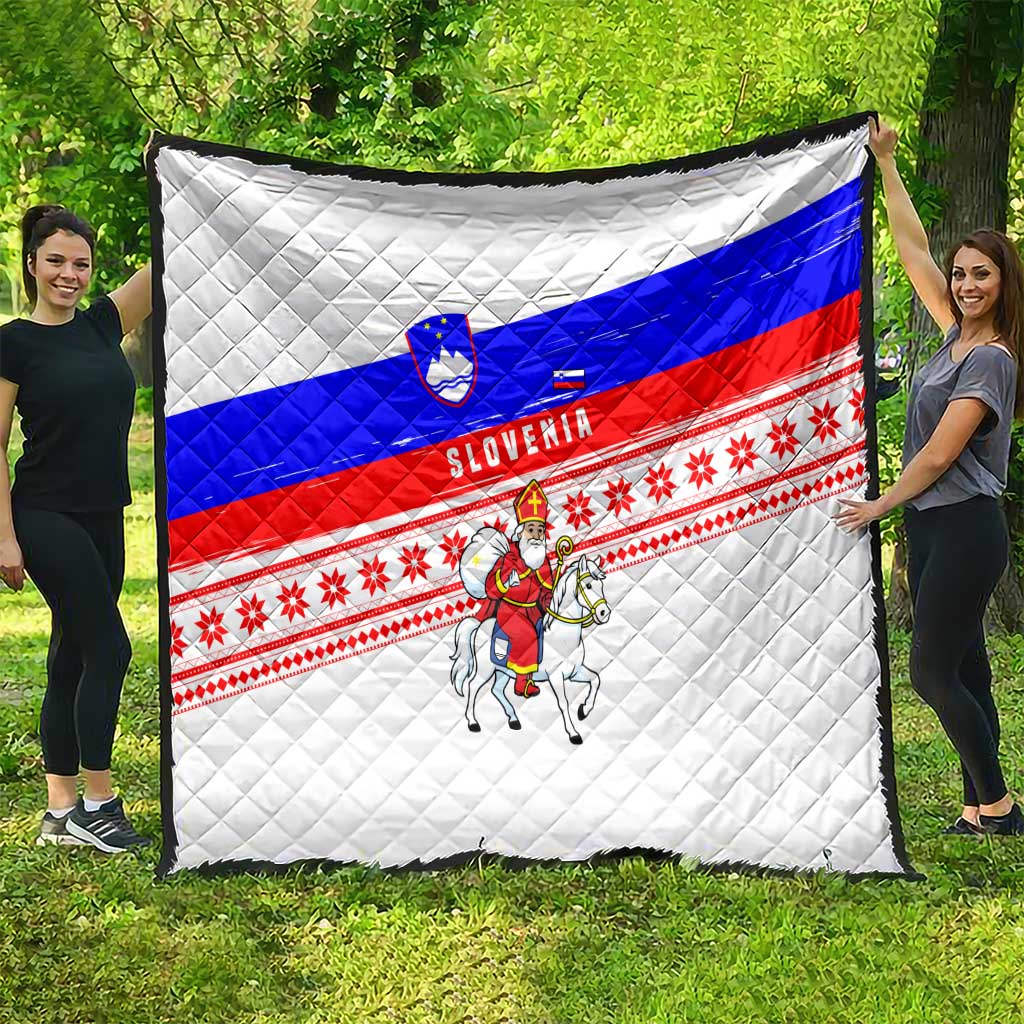 Slovenia Christmas Quilt with Saint Nicholas White Horse Snowflake Pattern and National Flag Design - Wonder Print Shop