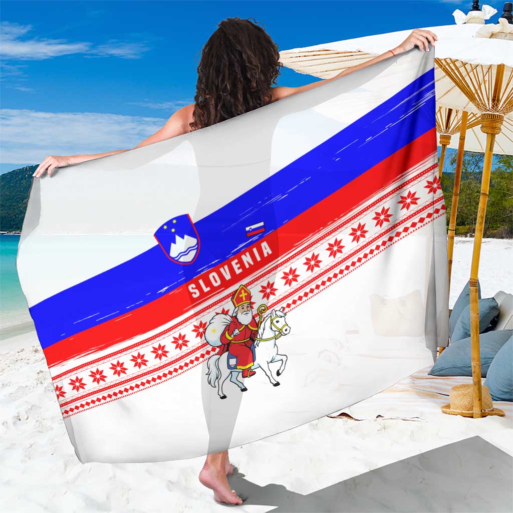 Slovenia Christmas Sarong with Saint Nicholas White Horse Snowflake Pattern and National Flag Design - Wonder Print Shop