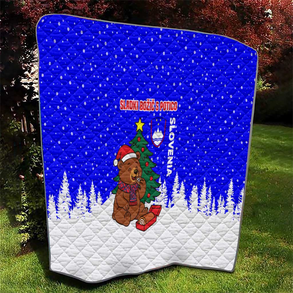 Slovenia Christmas Quilt with Bear Potica Cake Snowy Tree and National Emblem Design - Wonder Print Shop