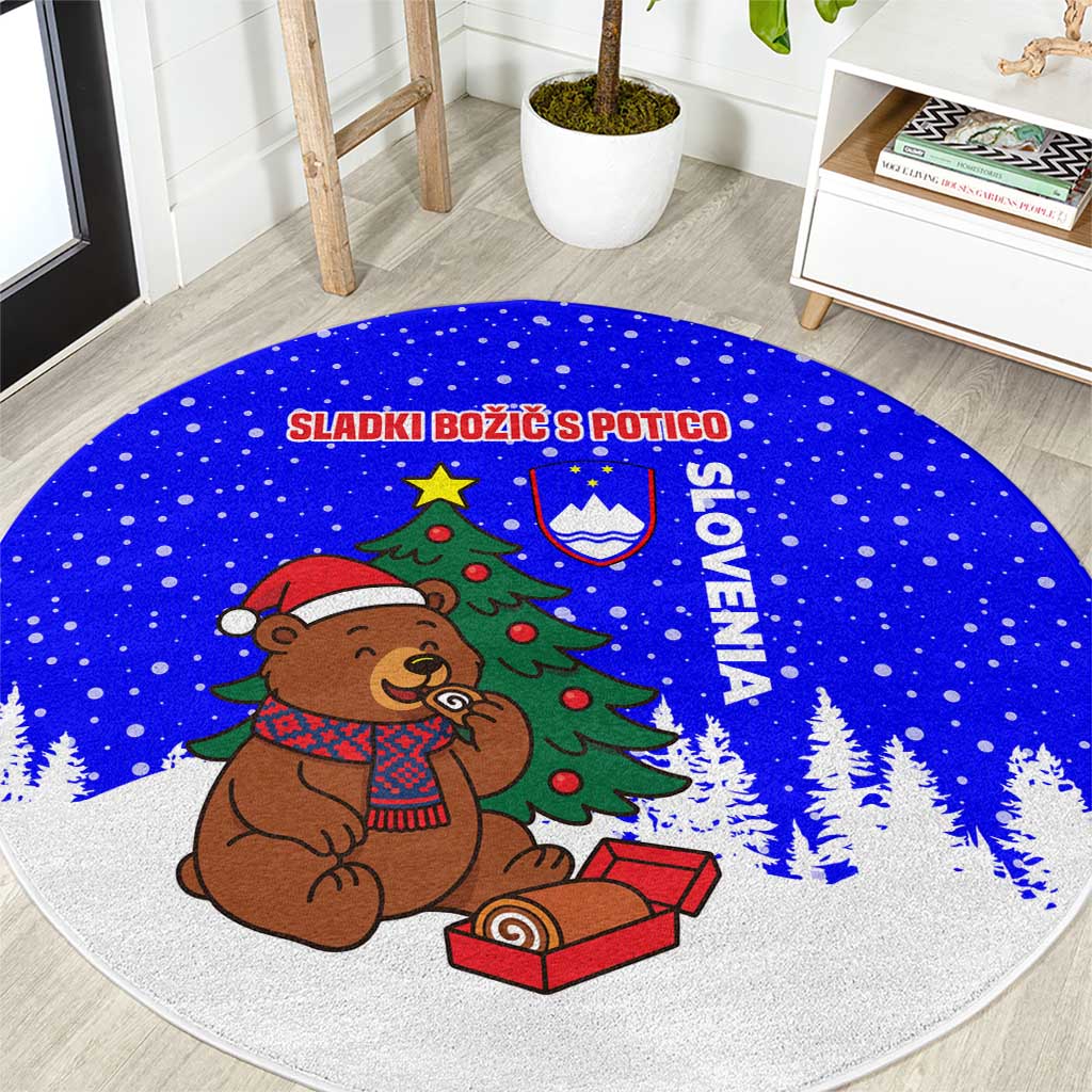 Slovenia Christmas Round Carpet with Bear Potica Cake Snowy Tree and National Emblem Design - Wonder Print Shop