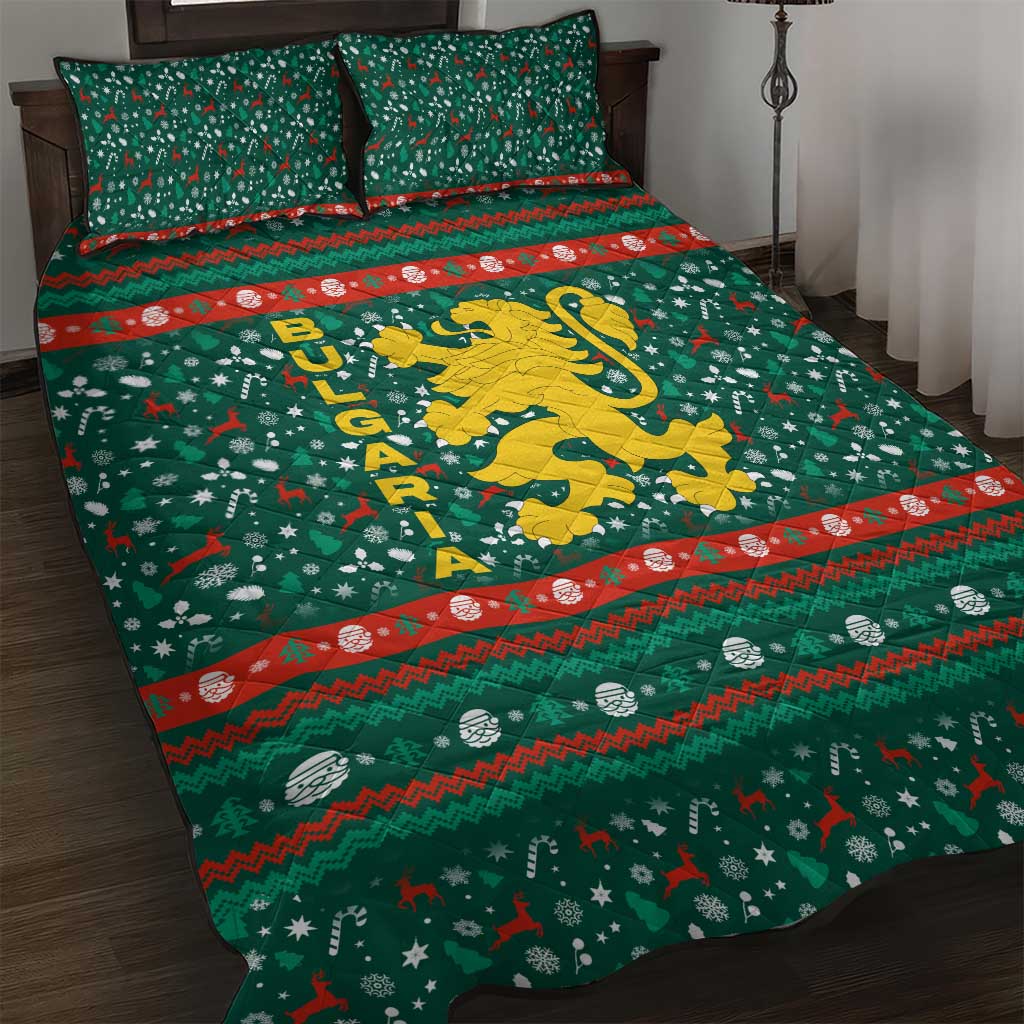 Bulgaria Christmas Quilt Bed Set with Green-Red Theme, Golden Lion, and Santa Sleigh Motif - Wonder Print Shop