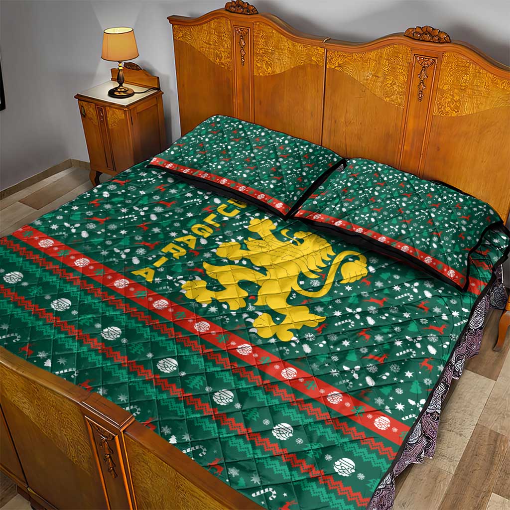 Bulgaria Christmas Quilt Bed Set with Green-Red Theme, Golden Lion, and Santa Sleigh Motif - Wonder Print Shop