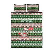 North Korea Christmas Quilt Bed Set with Green-Red Design, National Emblem, and Festive Snowflake Motif - Wonder Print Shop