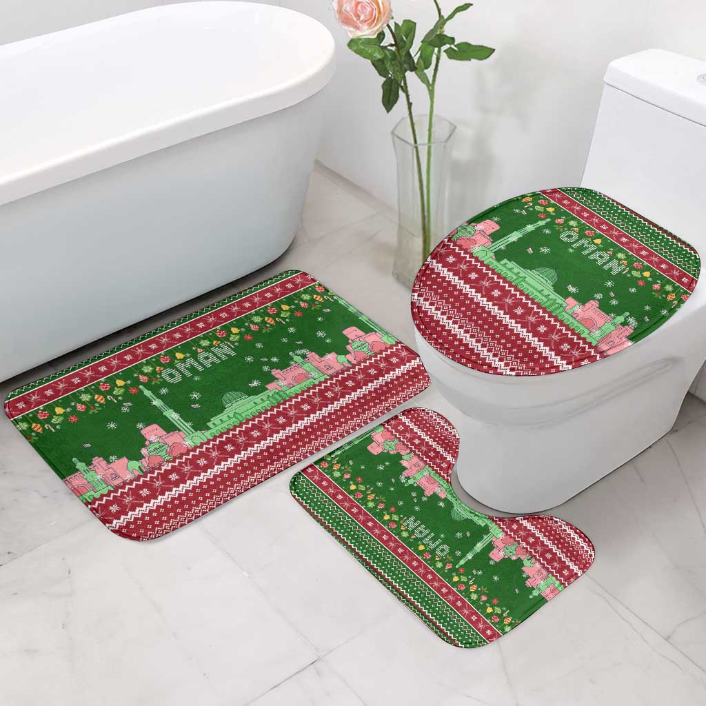 Oman Christmas Bathroom Set with Green-Red Pattern, Mosque and Fort Landmarks, and Festive Ornament Motif - Wonder Print Shop