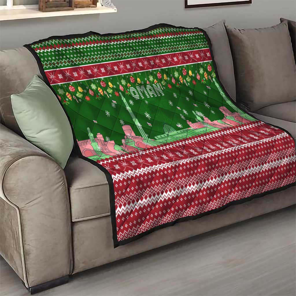 Oman Christmas Quilt with Green-Red Pattern, Mosque and Fort Landmarks, and Festive Ornament Motif - Wonder Print Shop