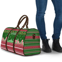 Oman Christmas Travel Bag with Green-Red Pattern, Mosque and Fort Landmarks, and Festive Ornament Motif - Wonder Print Shop